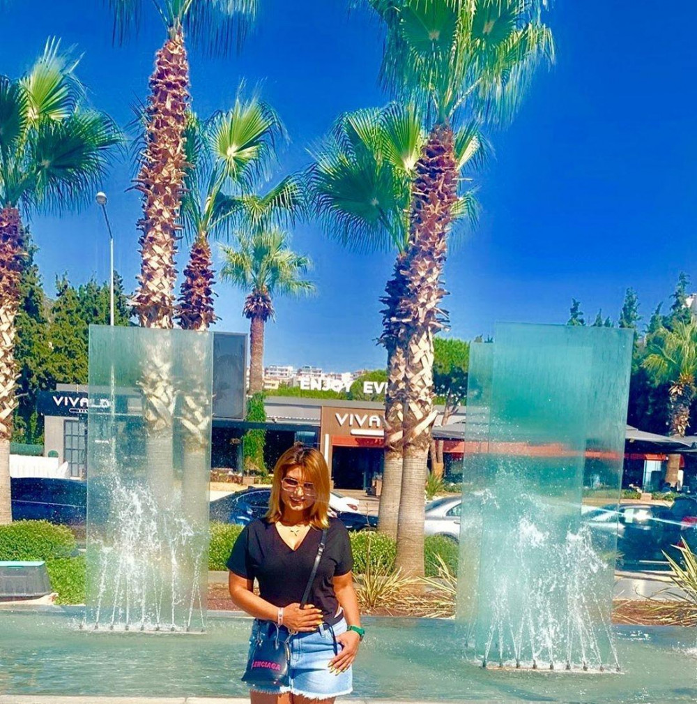 "Həcinin arvadı belə geyinməz" - Şəbnəmin qısa şortiki (FOTO)